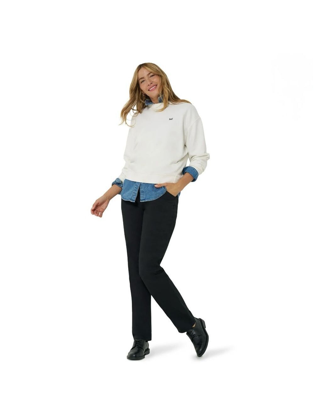 NWT Lee Women's Relaxed Fit Mid Rise Straight Leg Pants in Black Size 12
